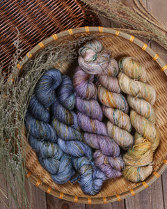 "Blooming along the Canal" Fade Set - Merino Linen Singles